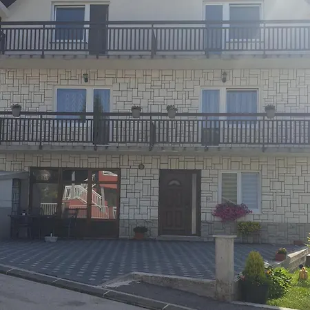 Apartment Darko