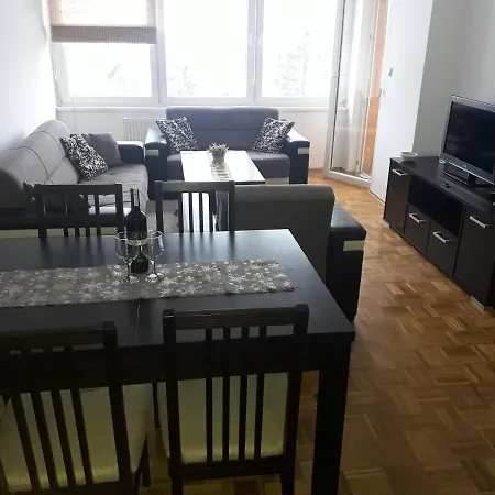 Apartman Darko 페일